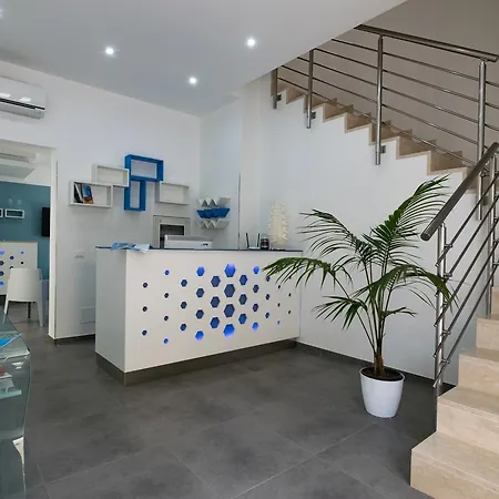 ホテル Pharos サン・ヴィート・ロ・カーポ